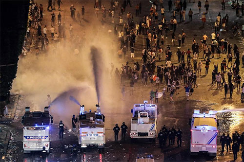 Saqueos, disturbios y destrozos en Francia en la celebración del título mundial